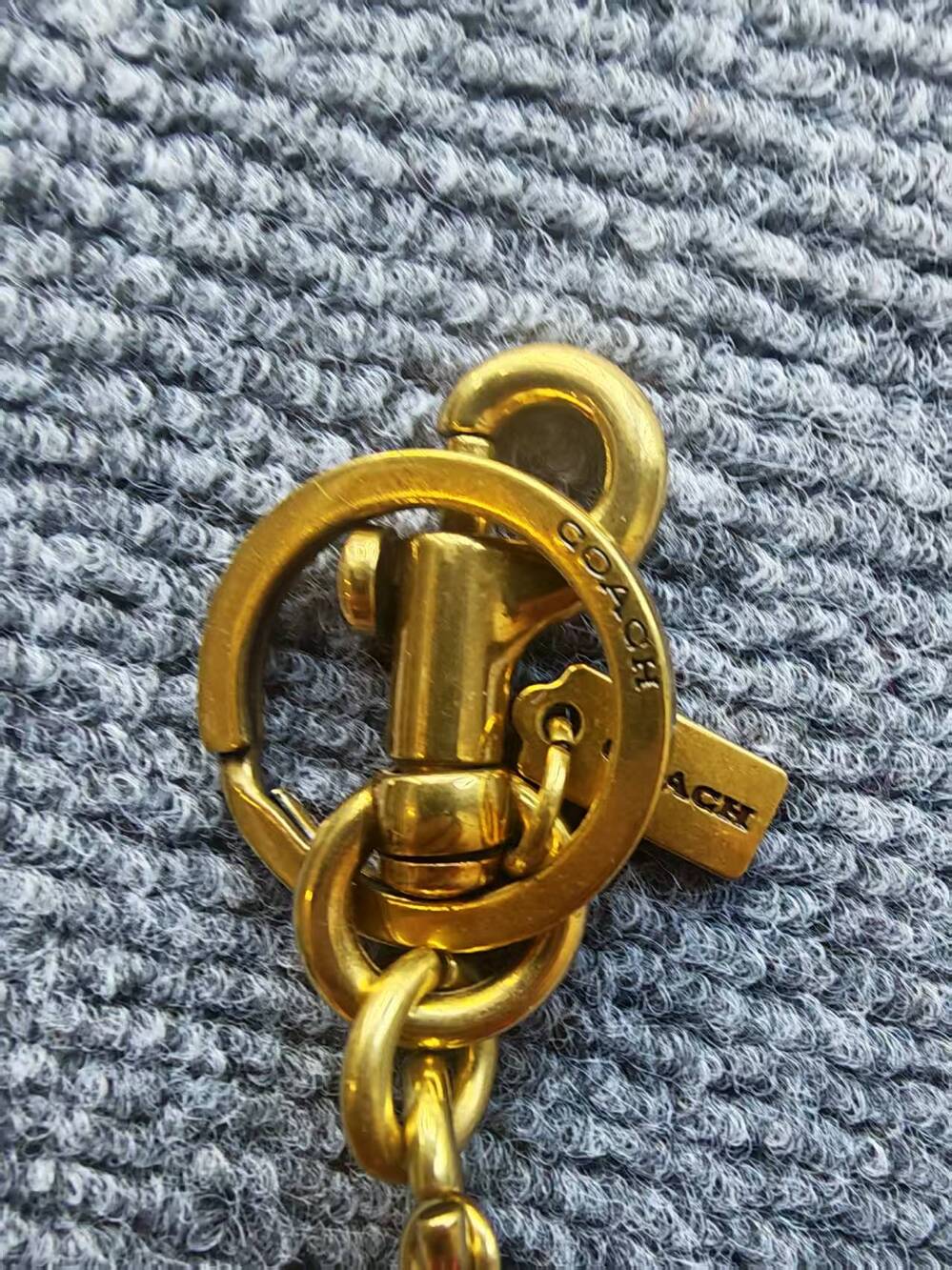 NWT Coach Circle Cluster Bag Charm in Gold and Multi-Color Enamel - Picture 3 of 4